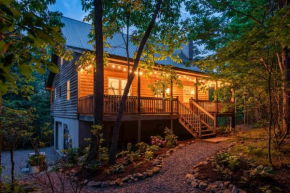 Moonlight Mountain Escape - Hot Tub and Pet Friendly